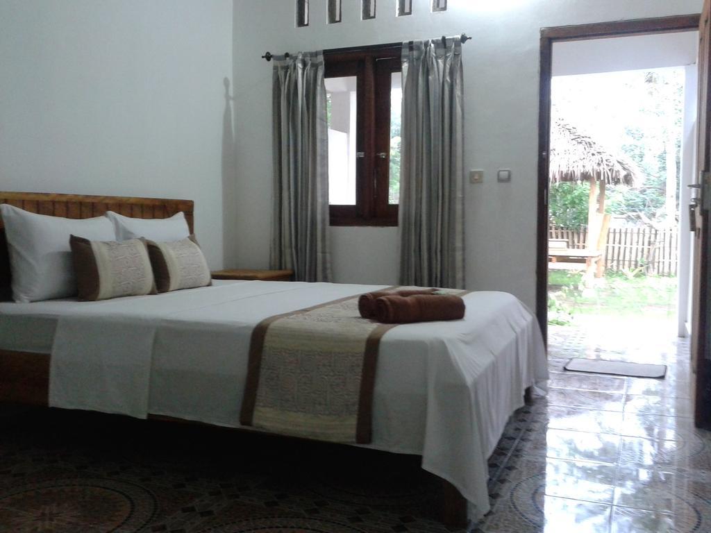 Putri Homestay Gili Meno Pokoj fotografie